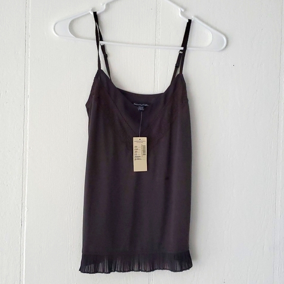 NWT AEO AMERICAN EAGLE OUTFITTERS Dark Gray Romantic Lace Trim Cami XXS - Picture 1 of 4
